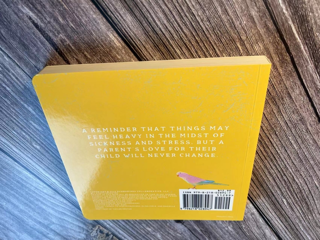 Ofset Baskı Renkli Kitap Baskısı Sıcak Damgalama Yüzeyi 140gsm Mükemmel Ciltleme